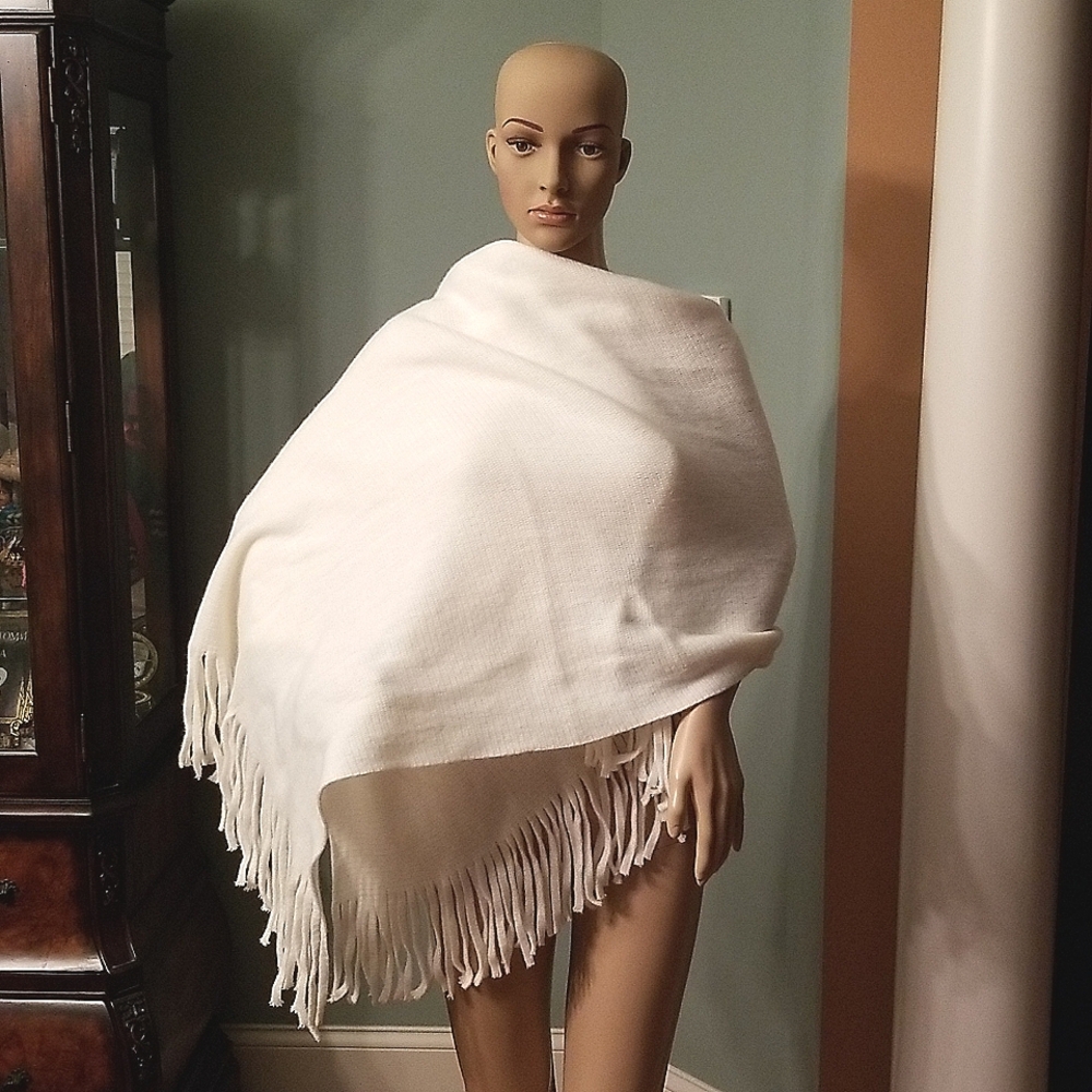 Steve Madden Acrylic Ivory Scarf/Shawl